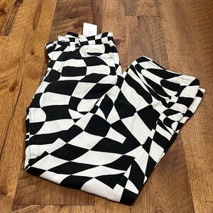 NWT Hazel Boutique Woman’s Black and White Printed Jeans Size S
